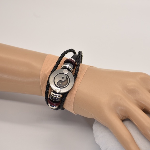 Yin Yang Bracelet! - Picture 5 of 8